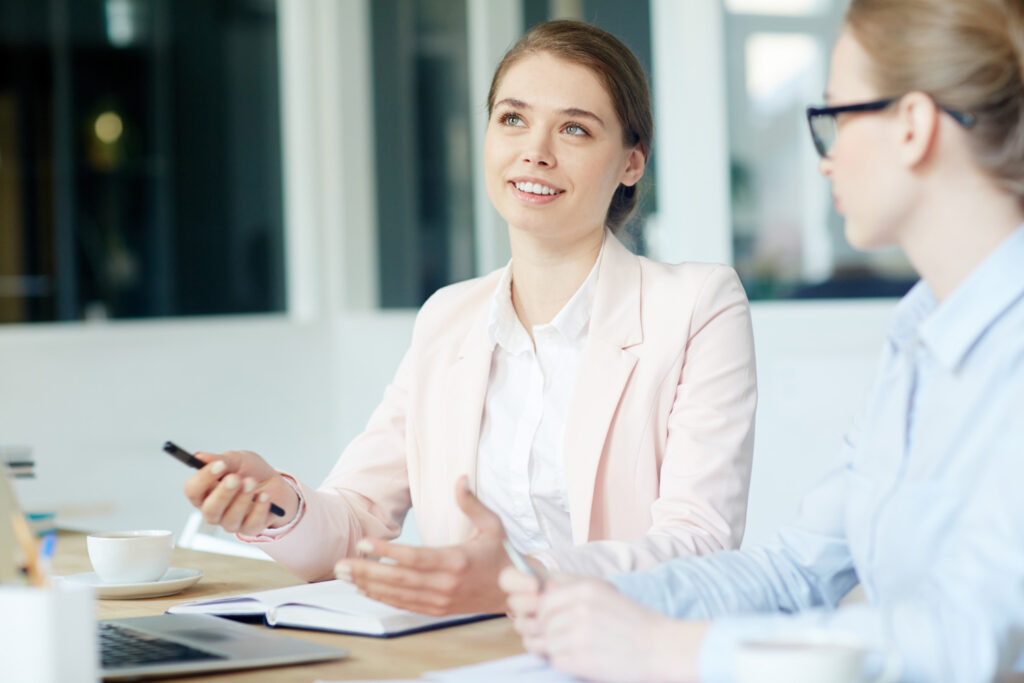 Nie korzystasz, nie płacisz – elastyczny outsourcing pracowników w branży HR